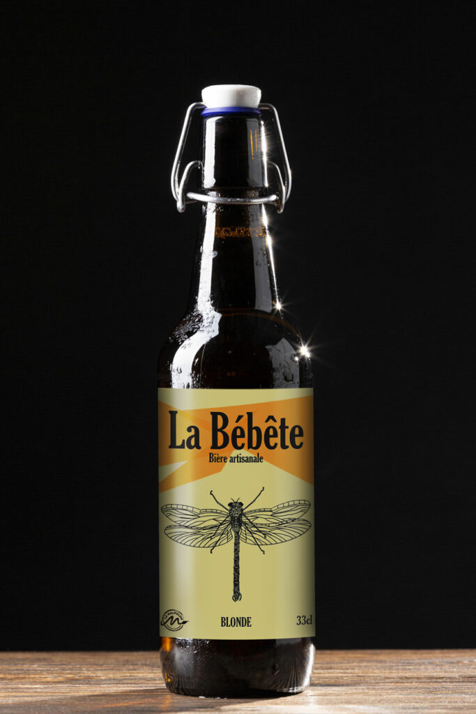 Mockup étiquette de bière malpolon, la bébête libellule